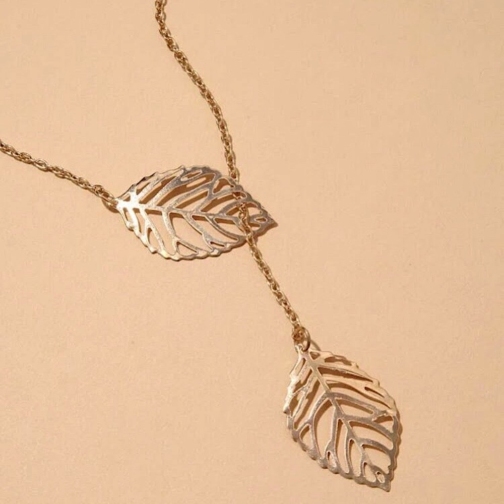 ⚜️𝟯𝟬%𝗢𝗙𝗙 𝗯𝘂𝗻𝗱𝗹𝗲𝘀 𝟯+⚜️ NEW 2 Large Leaves Dangly Necklace - Picture 13 of 16